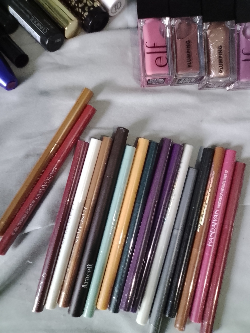 Bundle Of 50+ Makeup And Beauty Items - Picture 8 of 11